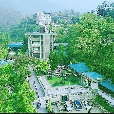 Shahanshahi Adventure Park & Wellness Resort 12 Km Away From Mussoorie 데라둔 외부 사진