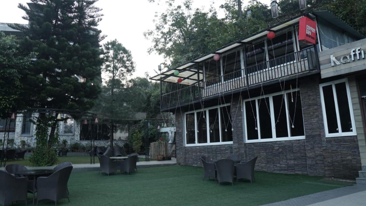 Shahanshahi Adventure Park & Wellness Resort 12 Km Away From Mussoorie 데라둔 외부 사진